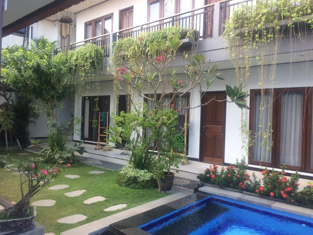 Bali Full Moon Guest House Canggu Extérieur photo